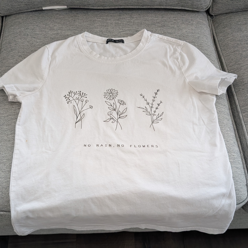 SHEIN White Casual Tee